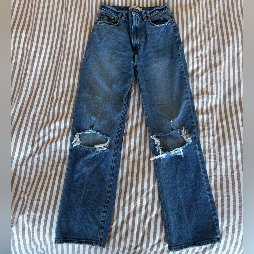 Abercrombie & Fitch The Ankle Straight Ultra High Rise Curve Love Jeans